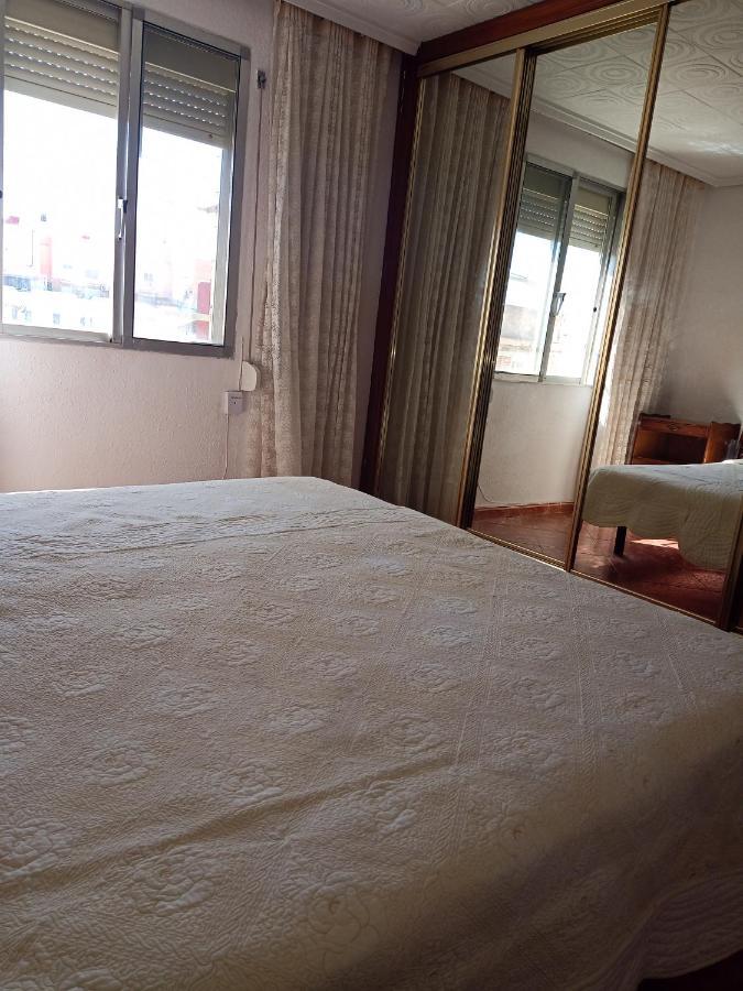 Tourist Room فالنسيا المظهر الخارجي الصورة