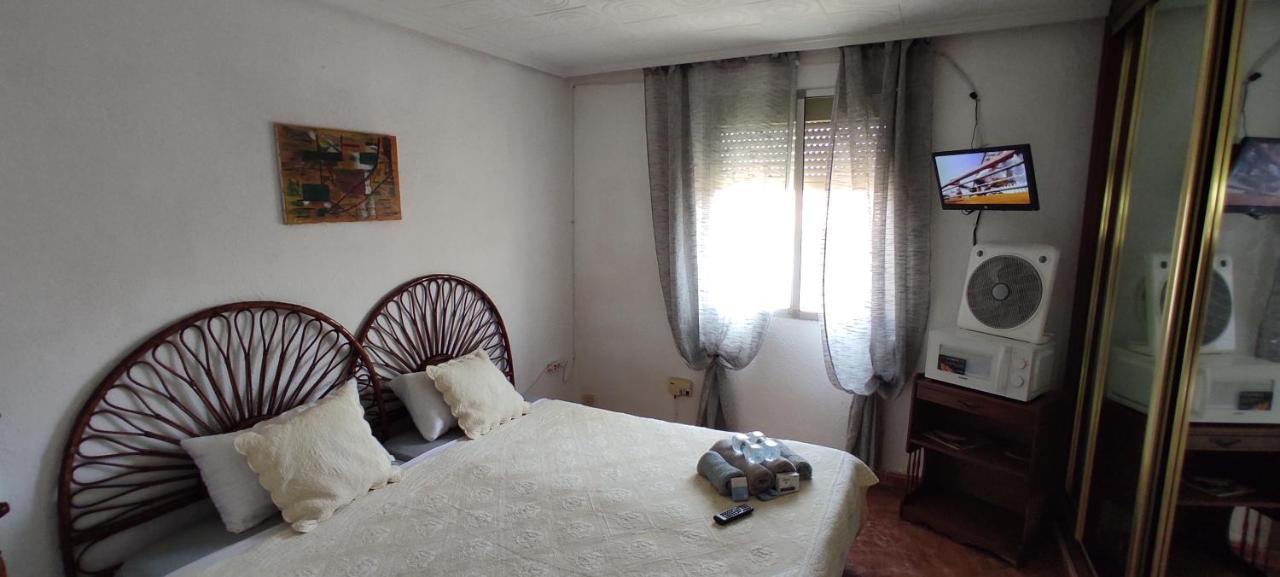 Tourist Room فالنسيا المظهر الخارجي الصورة